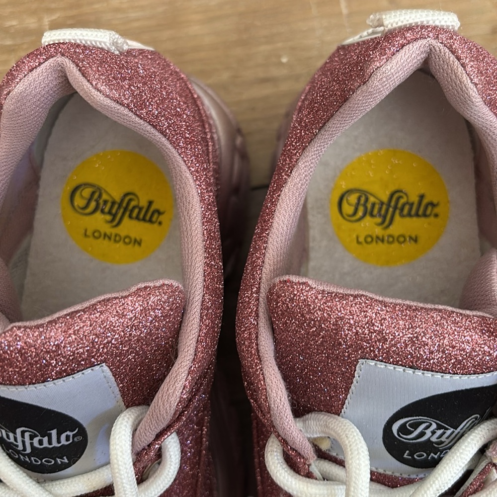 Buffalo LONDON Pink Sparkle Platforms -Never Worn - Picture 10 of 13